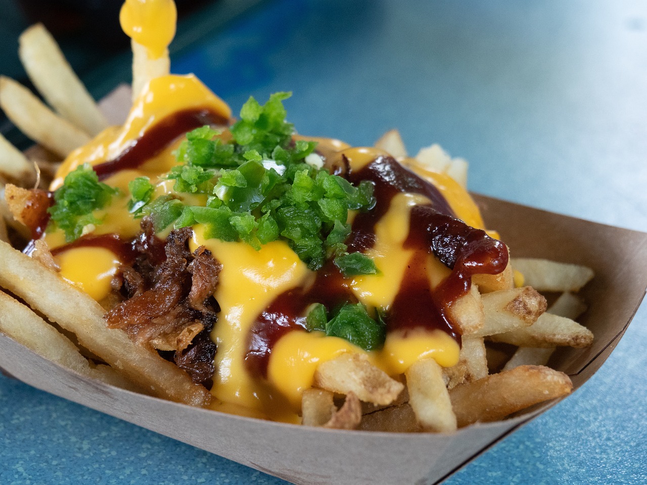 french fries, cheese, pork-4281332.jpg